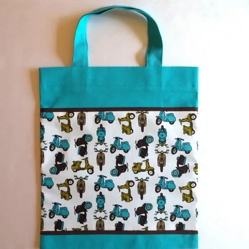 Sac de bibliothèque pour enfant " scooters" , sac à doudous , fait-mains.